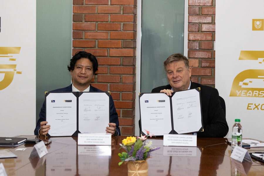 Idea Company × Curtin University Malaysia MoU signing